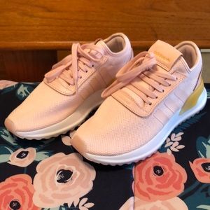 Women Adidas U Path Shoes